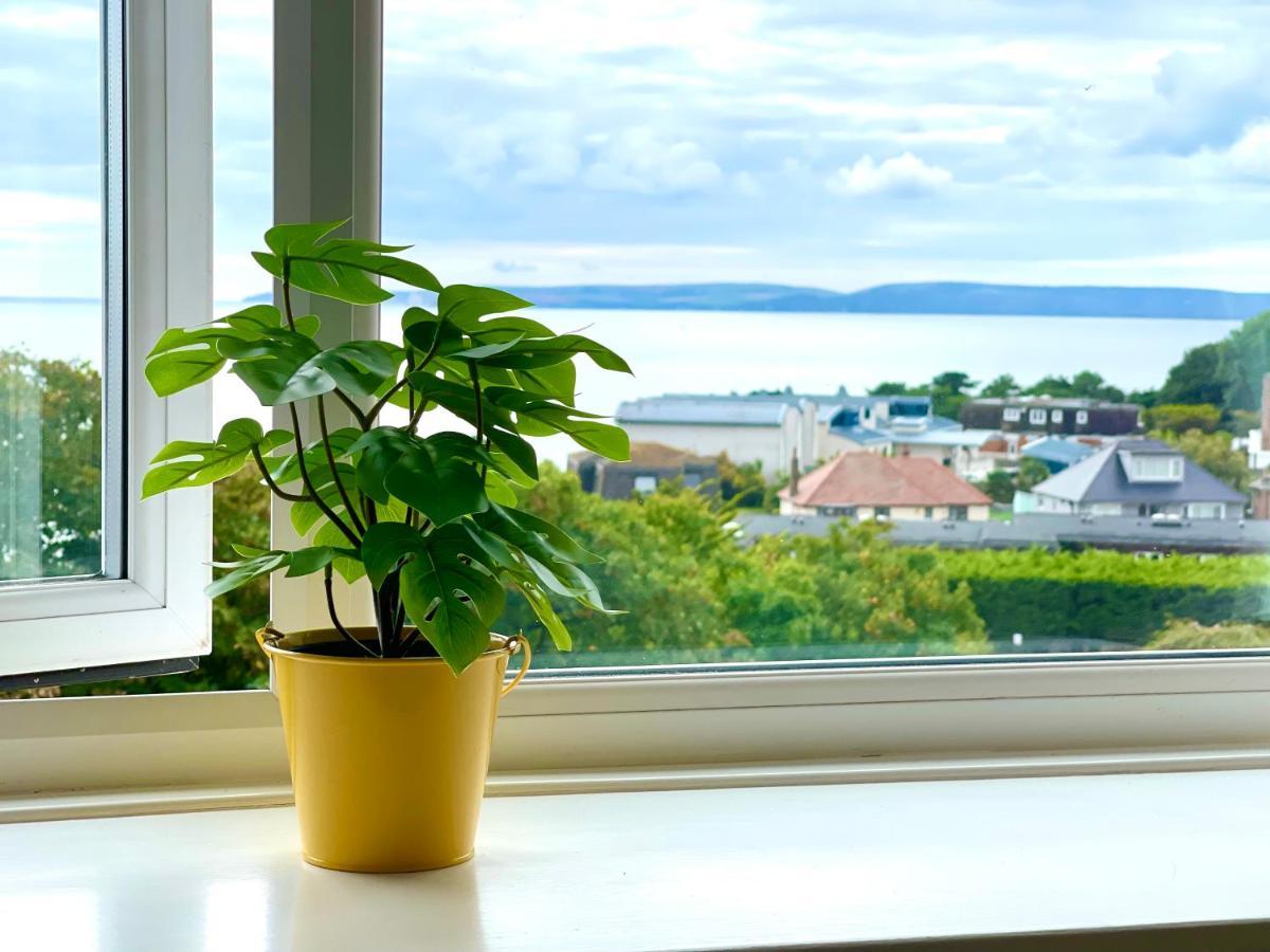 Sea View Family Stay By Beach Gym & Parking Bournemouth Kültér fotó